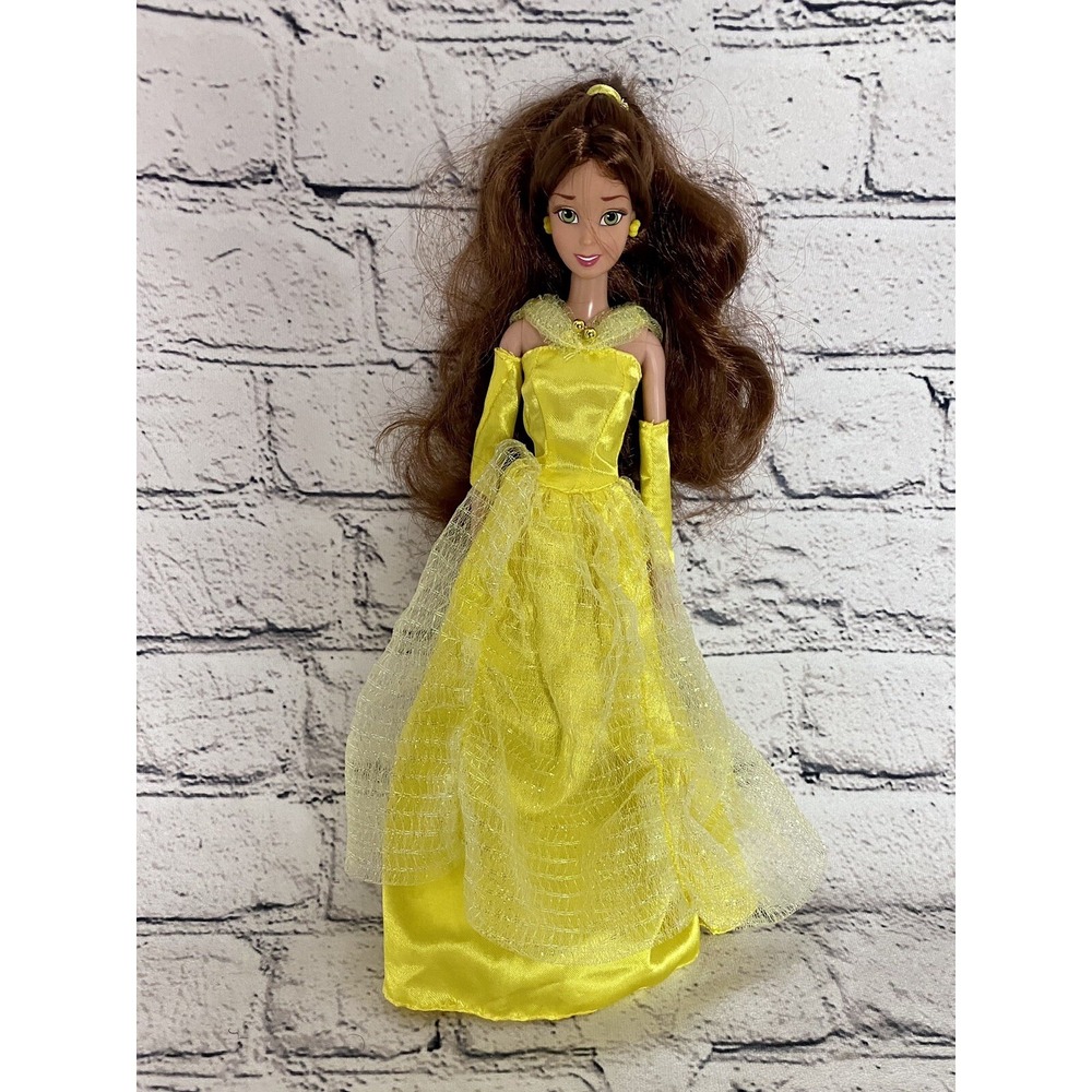 Vintage Disney Store Beauty and The Beast Belle Exclusive Doll Yellow 2000s